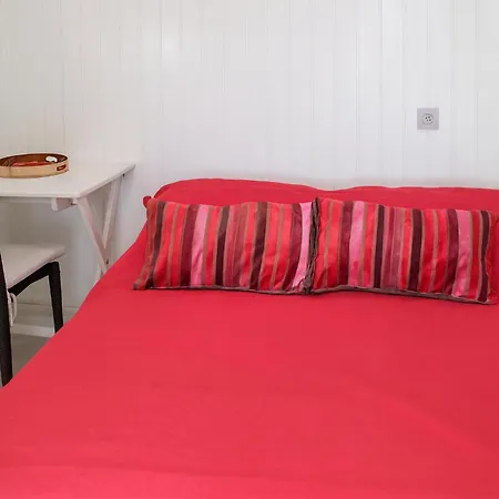 شقة Cozy Apartment In Lokva Rogoznica With Wifi